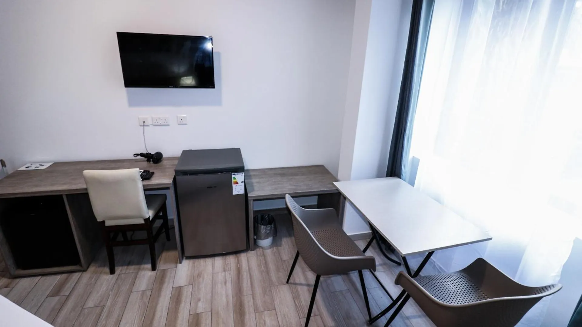 Πανσιόν Napoli Suites Studios Aparthotel Saint Julian's