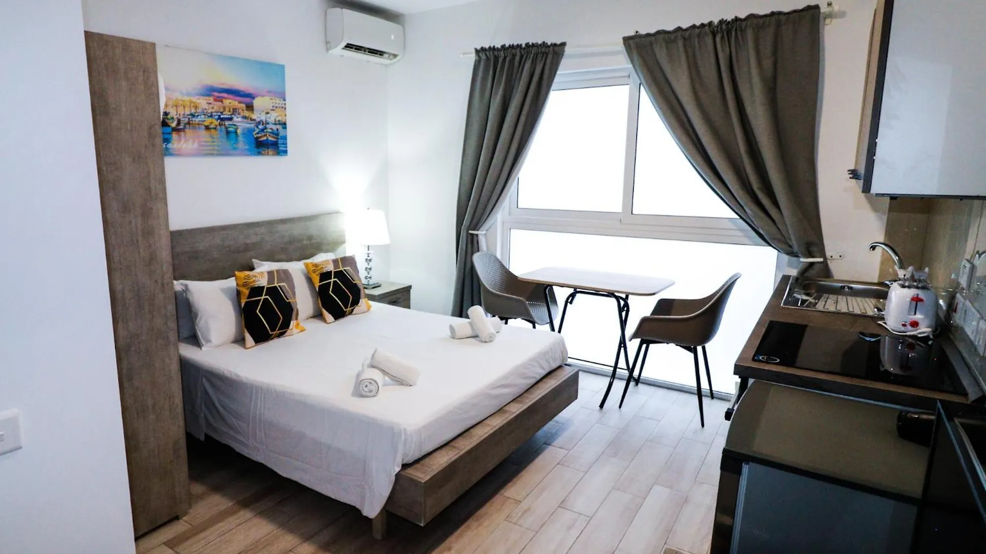Napoli Suites Studios Aparthotel Saint Julian's
