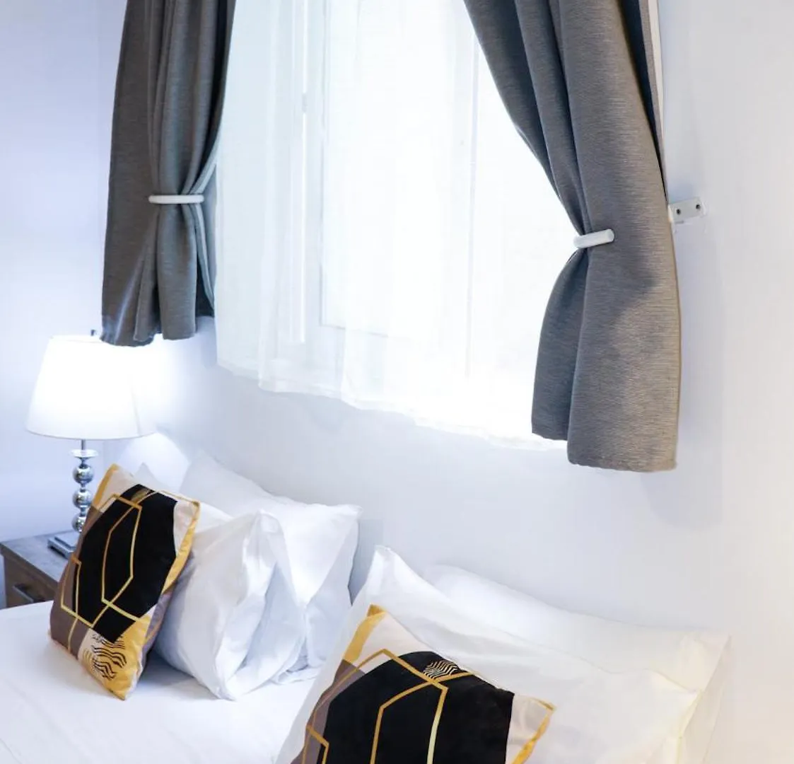*** Guest house Napoli Suites Studios Aparthotel Saint Julian's Malta