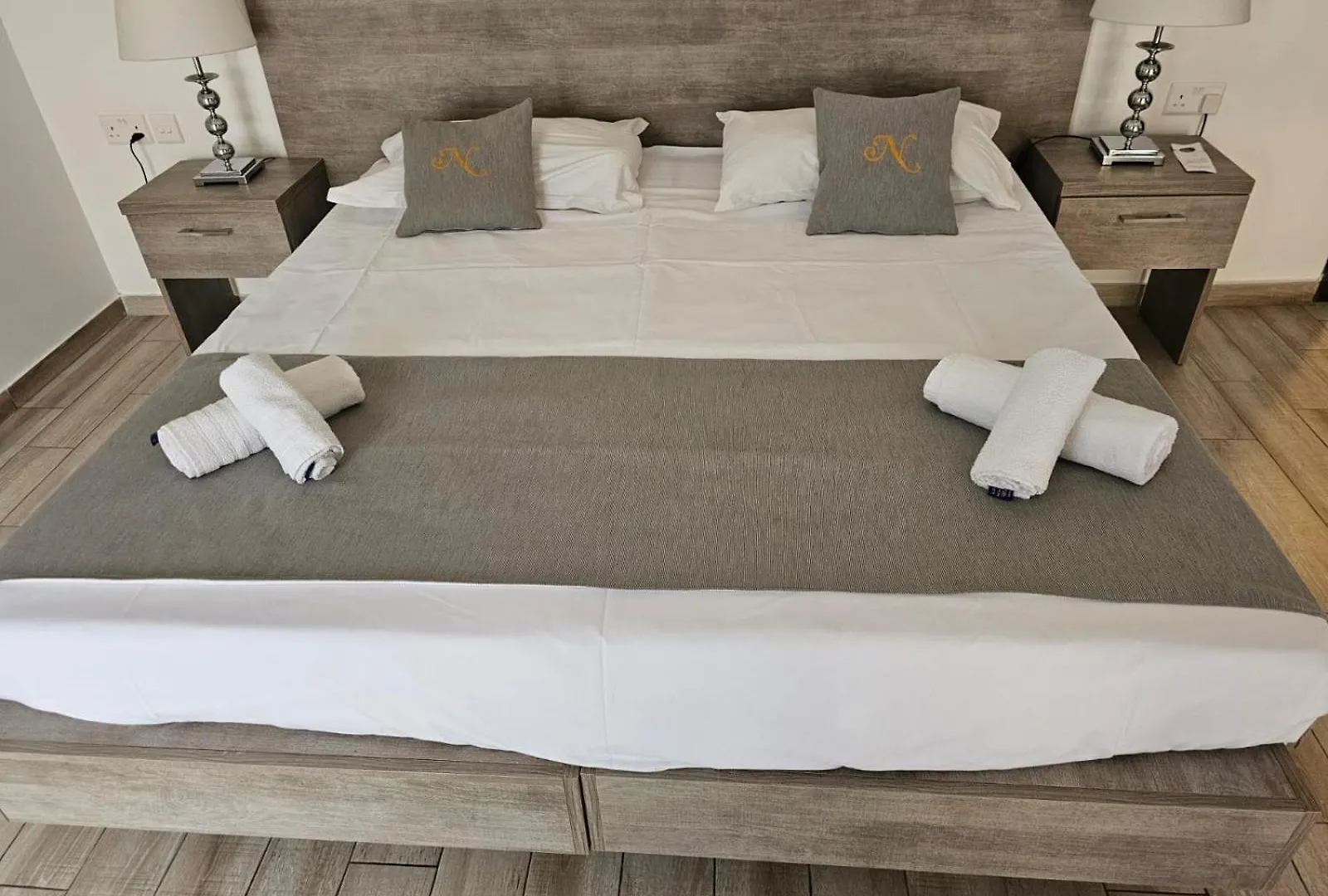 Guest house Napoli Suites Studios Aparthotel Saint Julian's