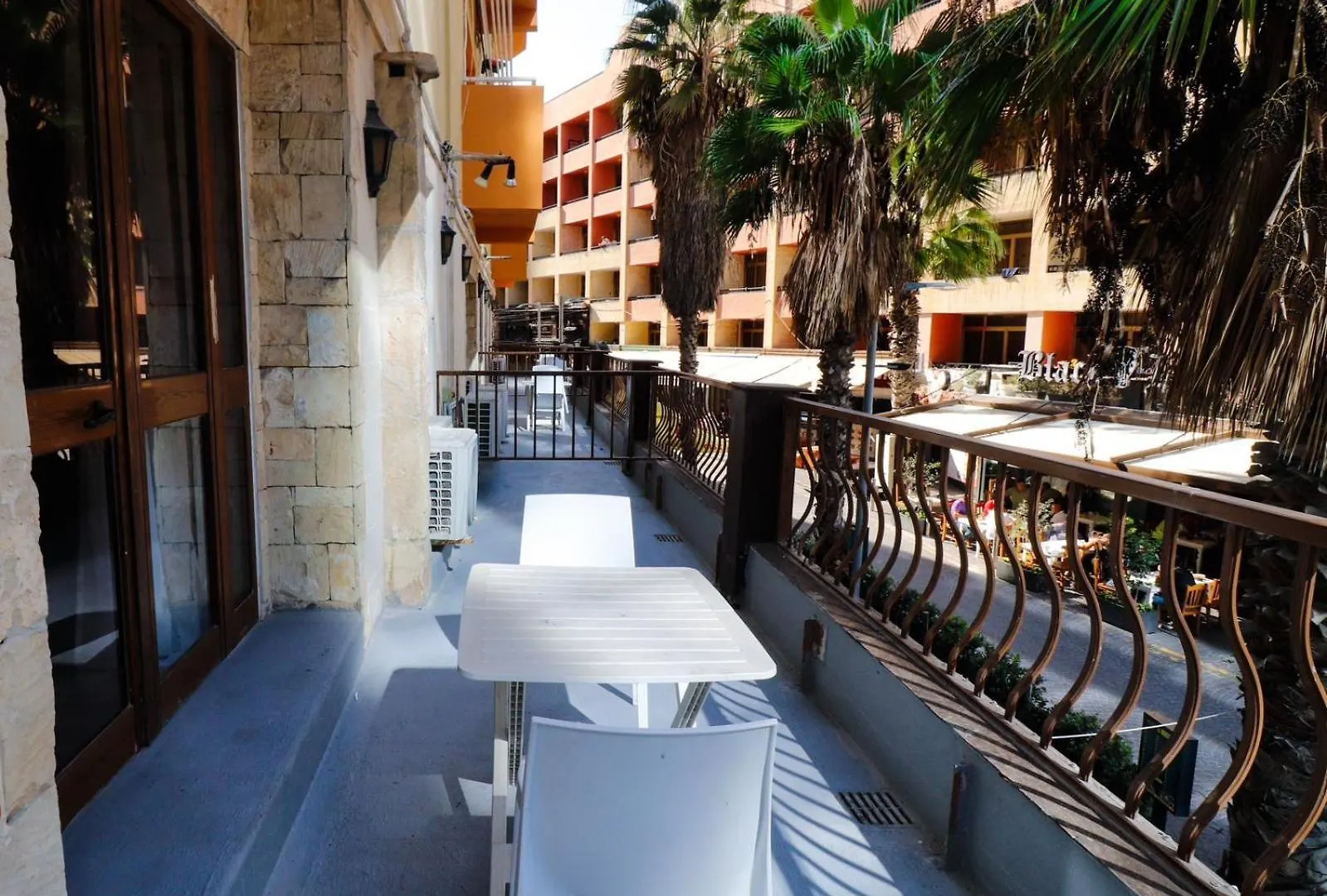 *** Guest house Napoli Suites Studios Aparthotel Saint Julian's Malta