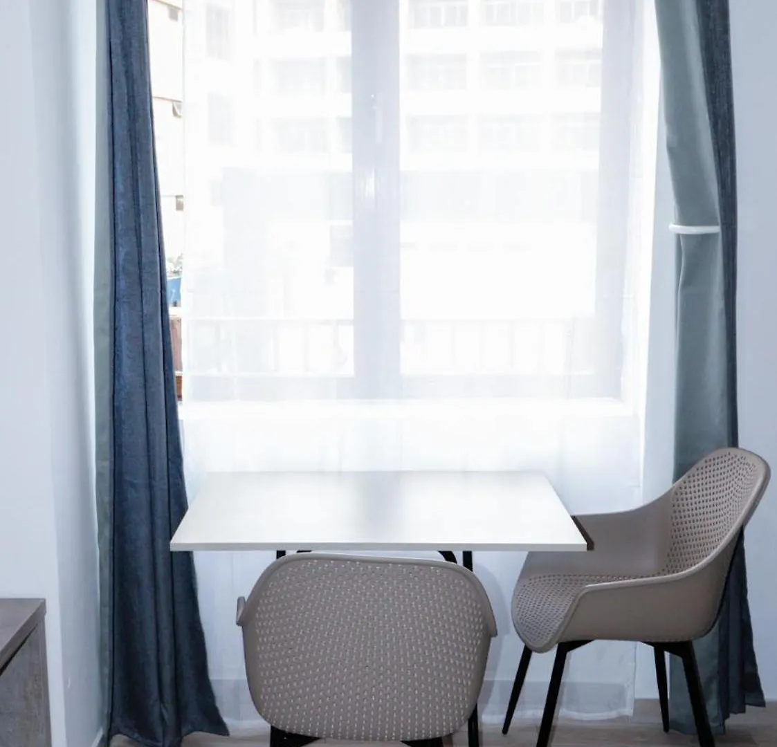 Guest house Napoli Suites Studios Aparthotel Saint Julian's