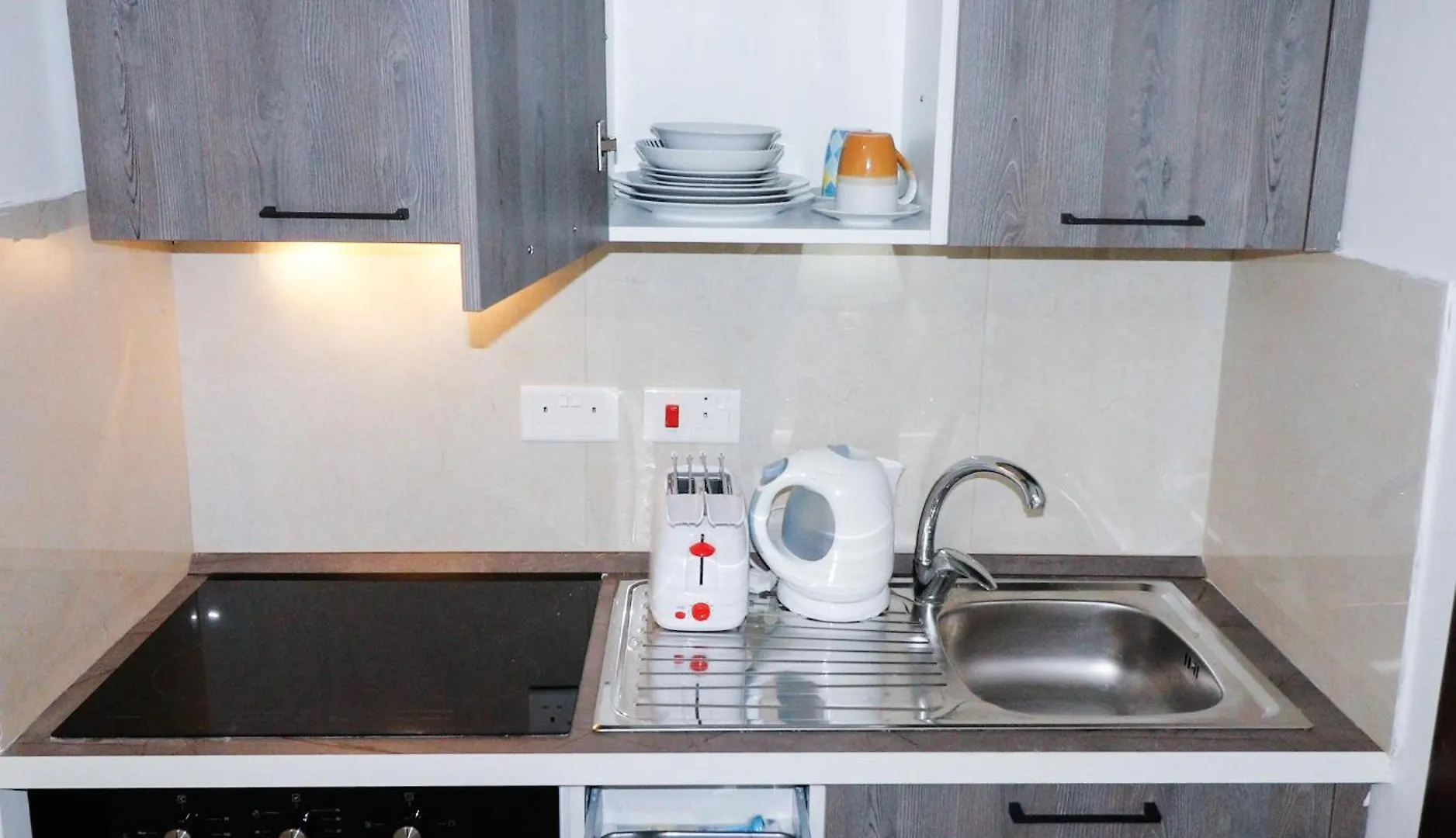 Napoli Suites Studios Aparthotel Saint Julian's 3*,