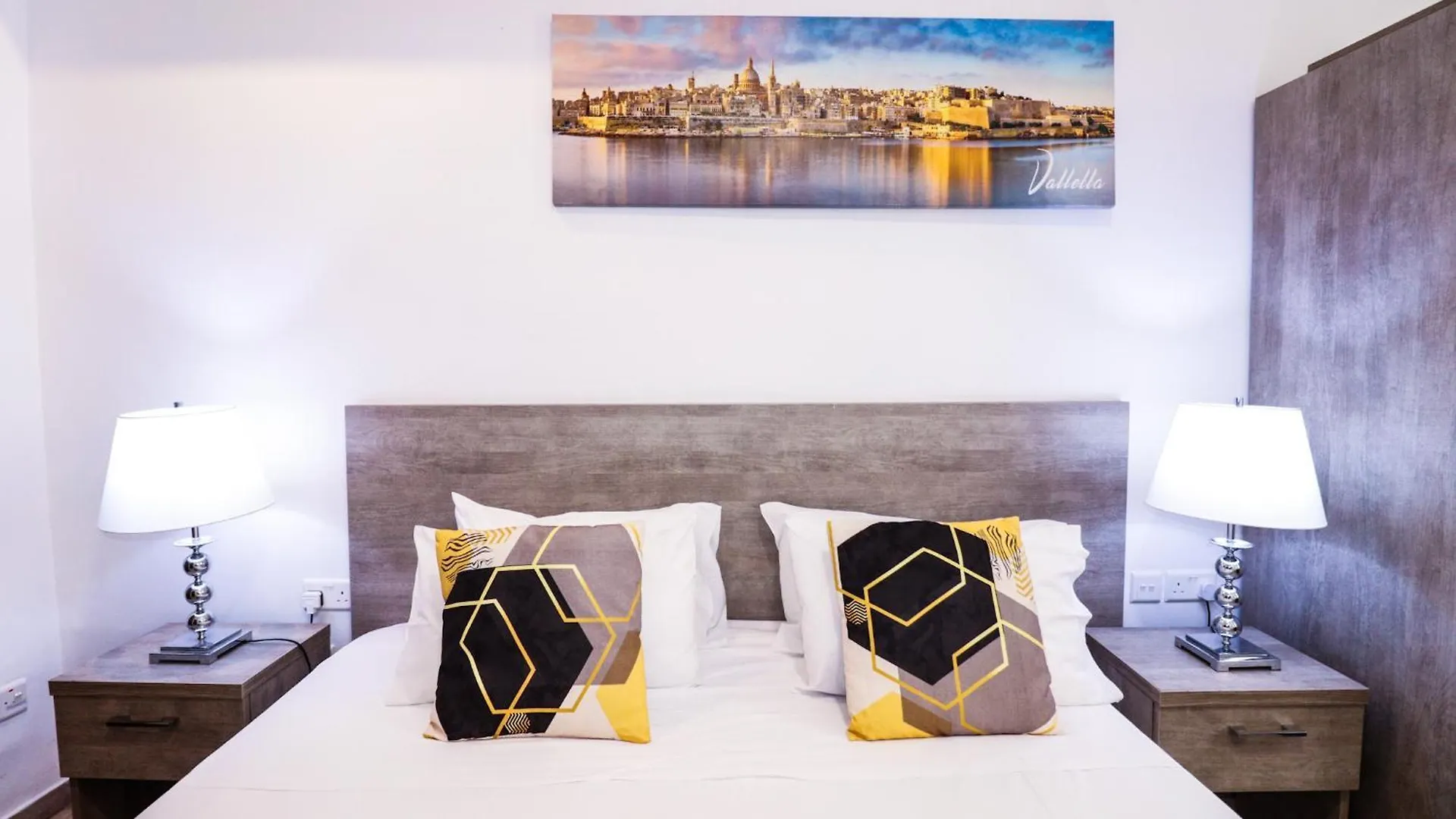 Napoli Suites Studios Aparthotel Saint Julian's