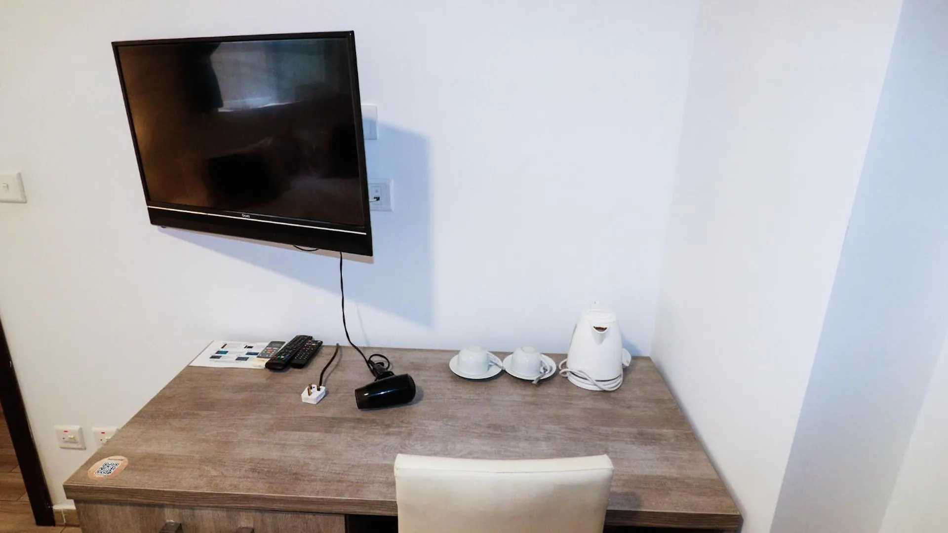 *** Guest house Napoli Suites Studios Aparthotel Saint Julian's Malta