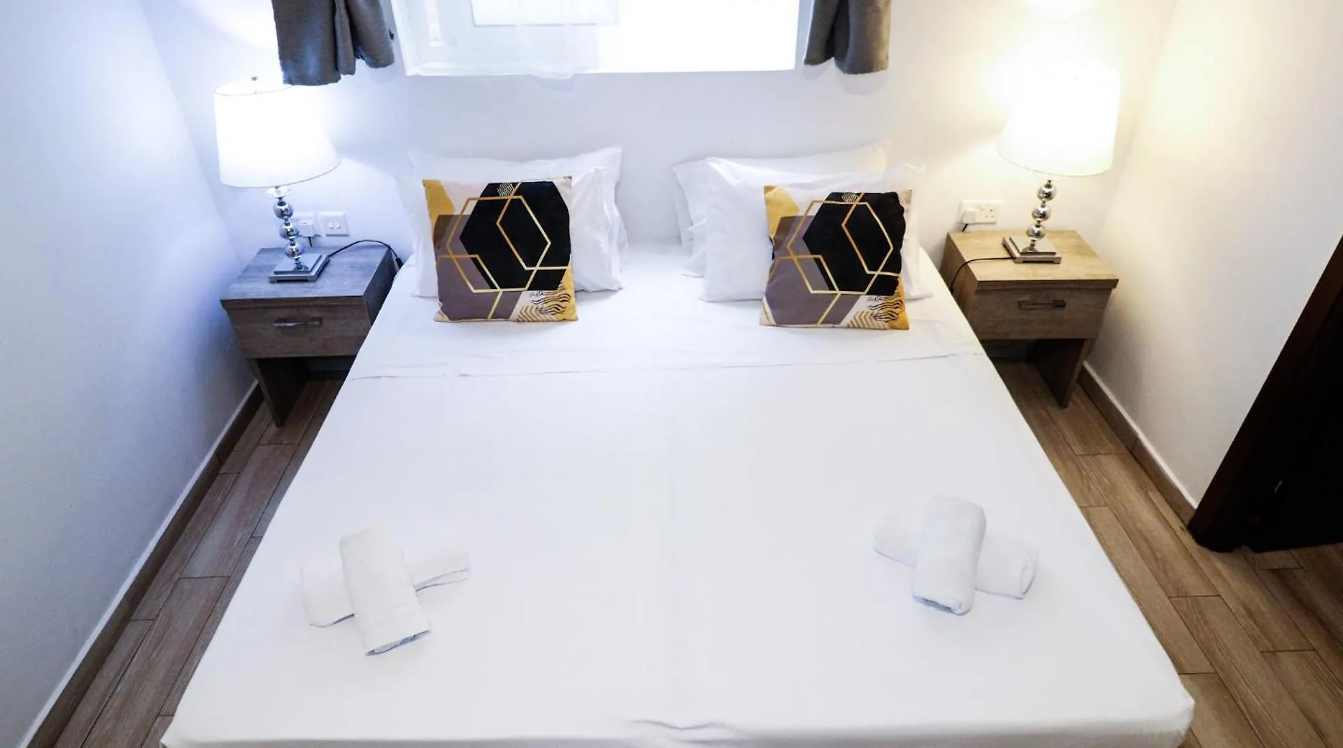 Napoli Suites Studios Aparthotel Saint Julian's Guest house