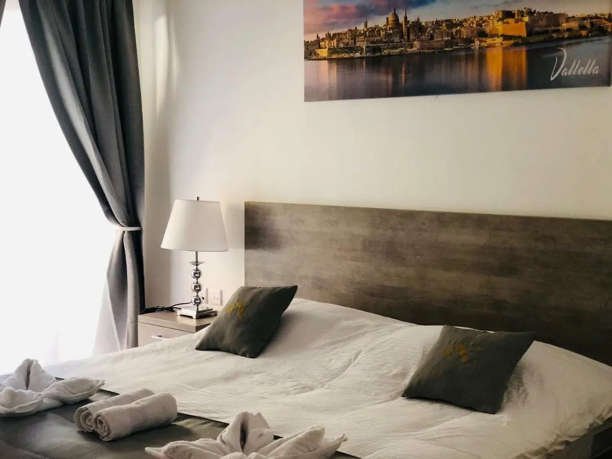 Guest house Napoli Suites Studios Aparthotel Saint Julian's